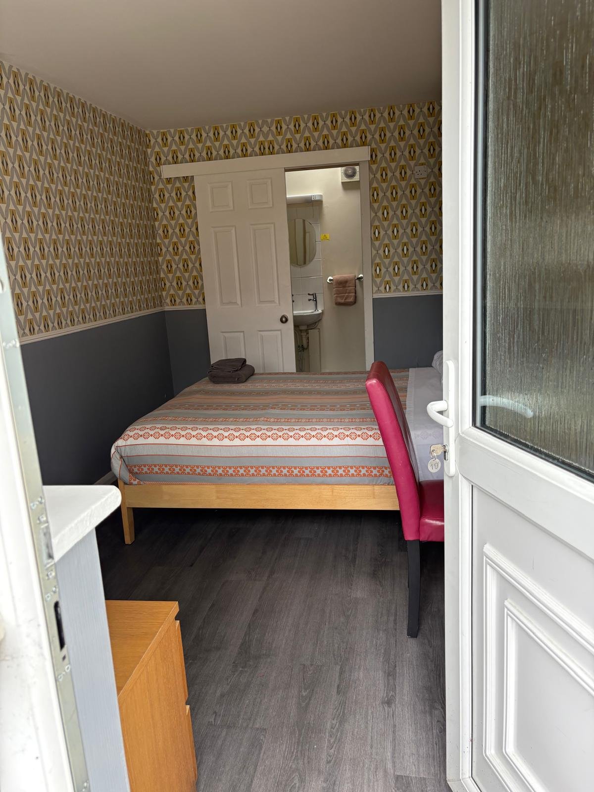 Bungalow Room - View 3