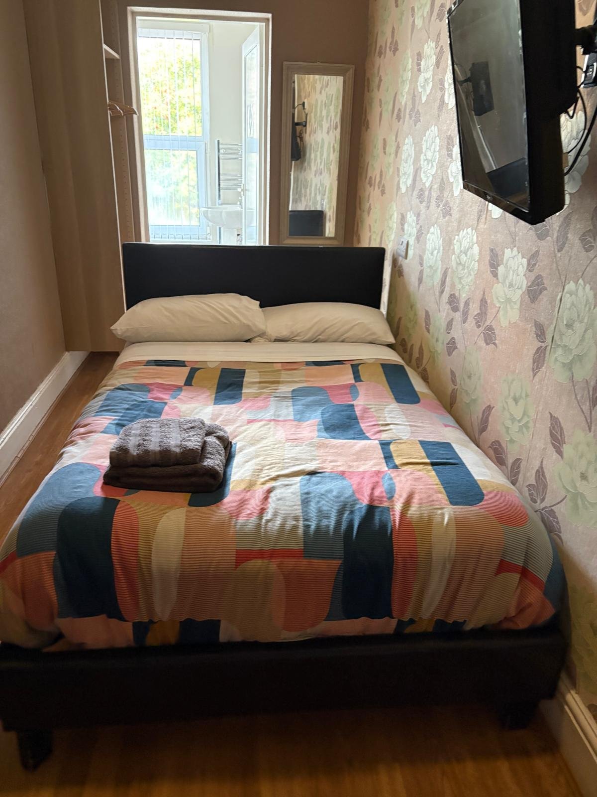 Small Double Room - View 1